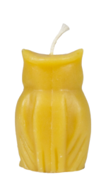 Back view of 100% natural beeswax owl candle from Bee With Nature, displaying the smooth and detailed back design